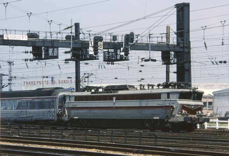 fsncf01061978parislachagh5.jpg