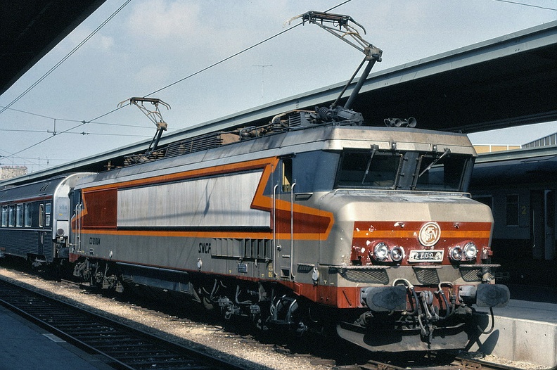 fsncf27091979parisgaredvu4.jpg