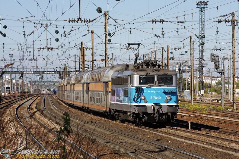 SNCF_17049_2009-10-14_Pont-Cardinet-75_VSLV.jpg