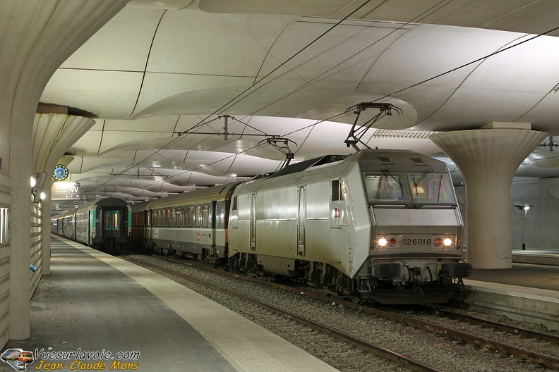 SNCF_26010_2010-11-22_Paris-Austerlitz_VSLV.jpg