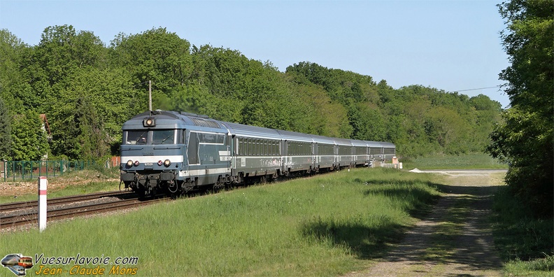 SNCF_67520_2010-05-20_Villepatour-77_VSLV.jpg