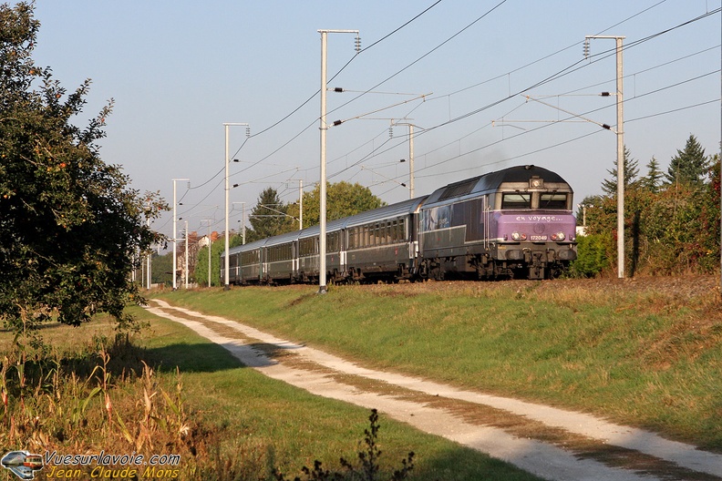 SNCF_72049_2008-09-27_Chisseaux-37_VSLV.jpg