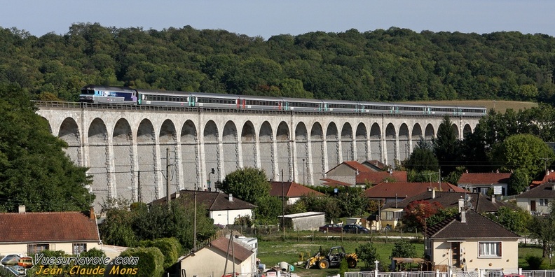 SNCF_72100_2008-09-21_Longueville-77_VSLV.jpg