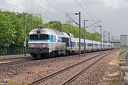 CC 72147 et TGV R 4528 à Emerainville-Pontault