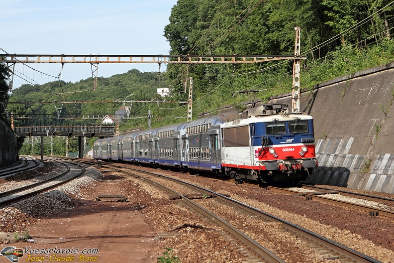 SNCF_8594_2010-07-19_Chaville-RG-92_VSLV.jpg