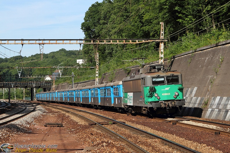 SNCF_8604_2010-07-19_Chaville-RG-92_VSLV.jpg