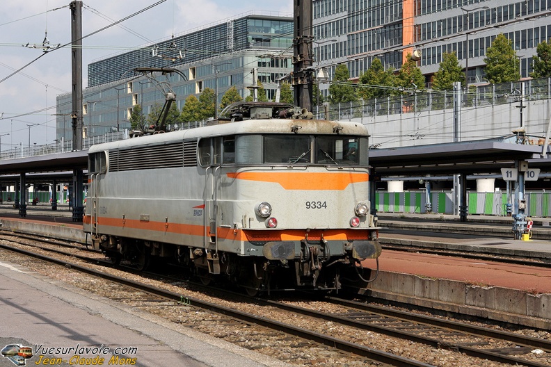 SNCF_9334_2008-09-24_Paris-Austerlitz_VSLV.jpg