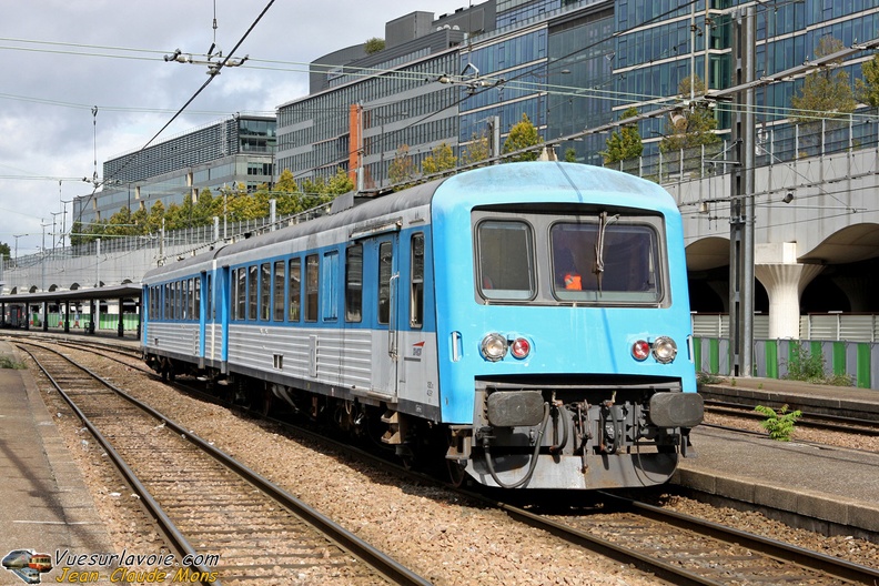 SNCF_X4391_2008-10-01_Paris-Austerlitz_VSLV.jpg