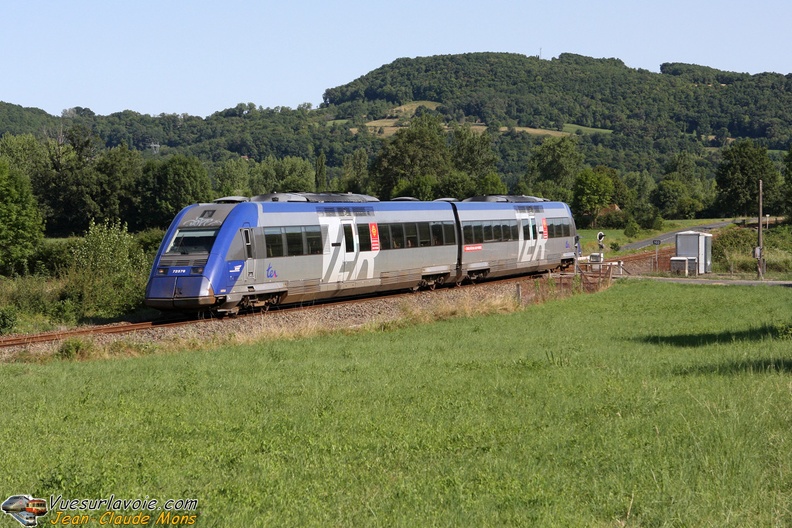 SNCF_X72575-576_2008-08-05_Strenquels-46_VSLV.jpg