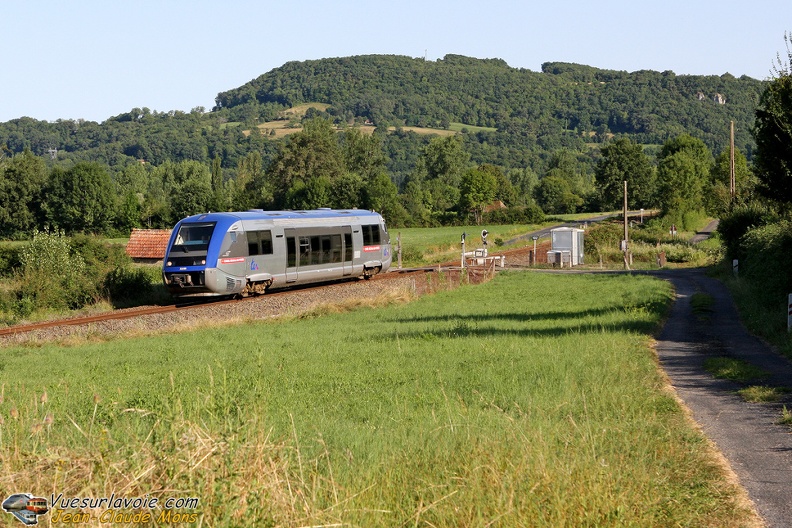 SNCF_X73725_2008-08-05_Strenquels-46_VSLV.jpg