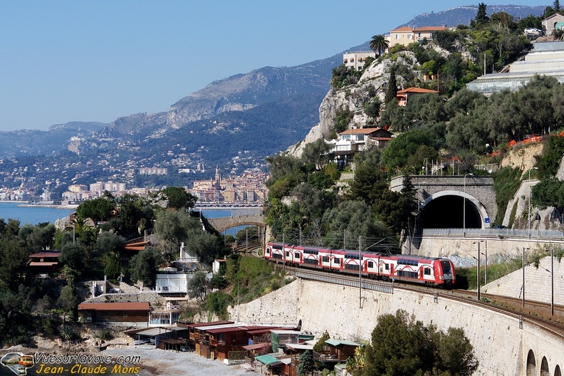 SNCF_Z26500_2009-03-23_Grimaldi-Italie_VSLV.jpg