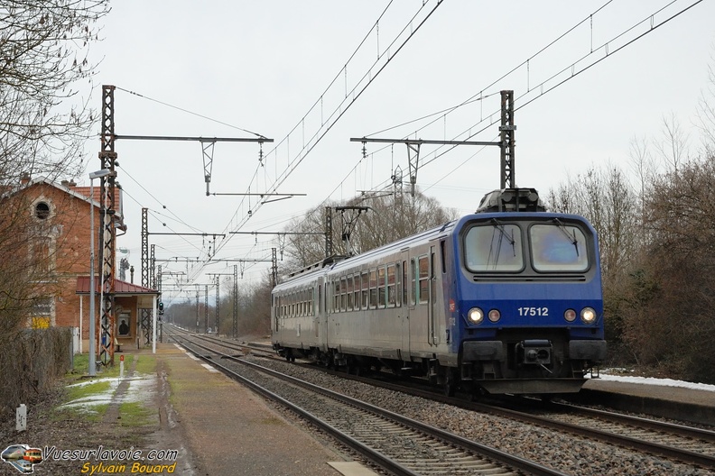 100116_DSC_1476_-_SNCF_-_Z_7512_-_Polliat.jpg