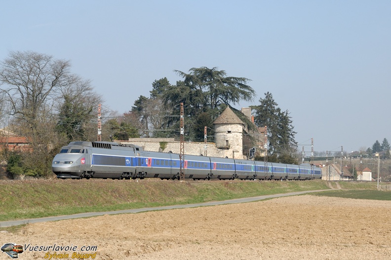 100313_DSC_1640_SNCF_-_TGV_SE_67_-_Fleurville.jpg