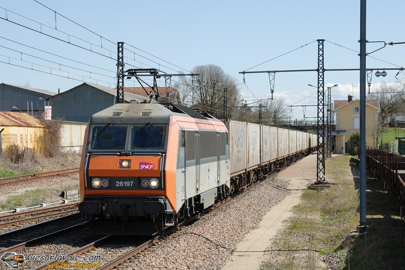 100402_DSC_1689_SNCF_-_BB_26197_-_Vonnas.jpg