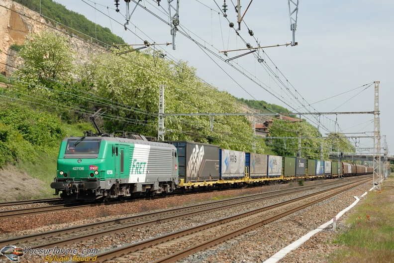 100520_DSC_1861_SNCF_-_BB_27136_-_Couzon.jpg