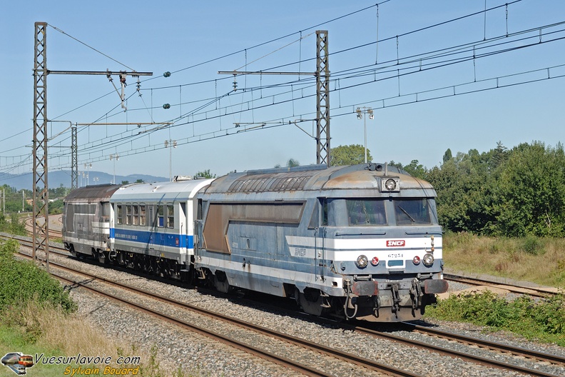 100825_DSC_2686_SNCF_-_BB_67231_-_Vonnas.jpg
