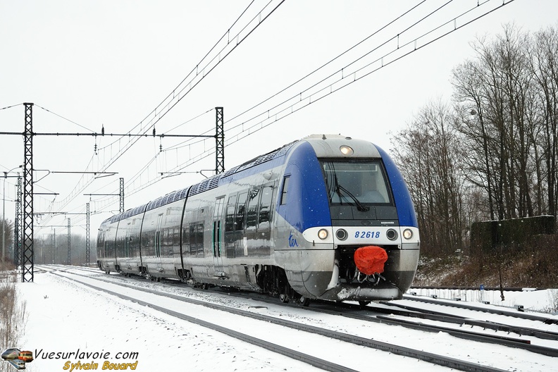 101217_DSC_2861_SNCF_-_B_82617_-_Vonnas.jpg