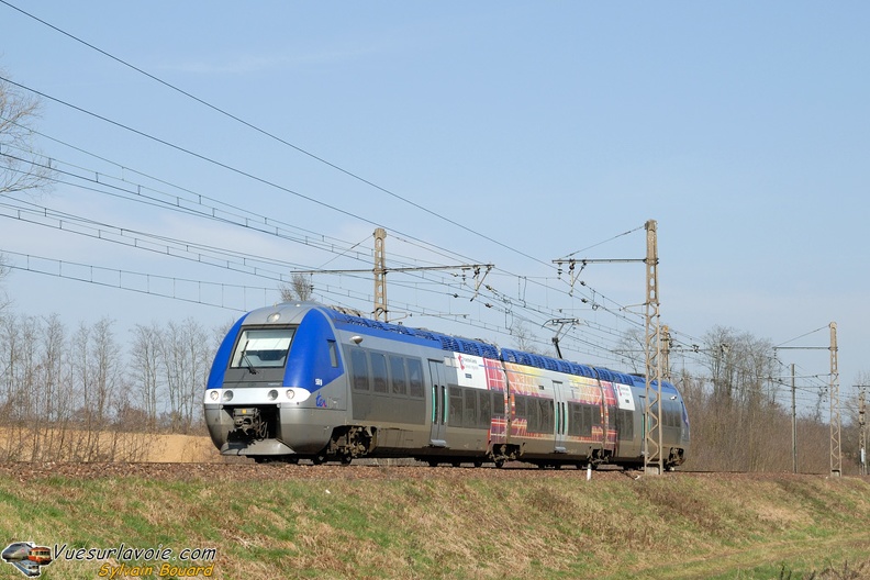 110309_DSC_3383_SNCF_-_Z_27589_-_Uchizy.jpg