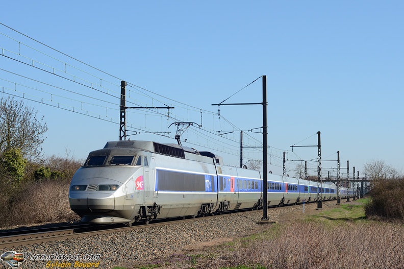 110321_DSC0123_SNCF_-_TGV_SE_29_-_Meursault.jpg