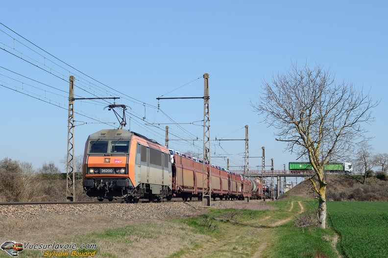 110321_DSC0145_SNCF_-_BB_26200_-_Meursault.jpg