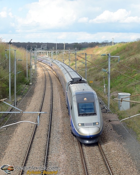 110404_DSC_0350_SNCF_-_TGV_Duplex_-_Cluny.jpg