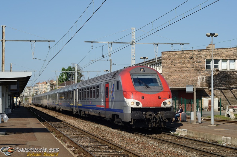 110415_DSC_0497_SNCF_-_B5uxh_-_Macon_ville.jpg