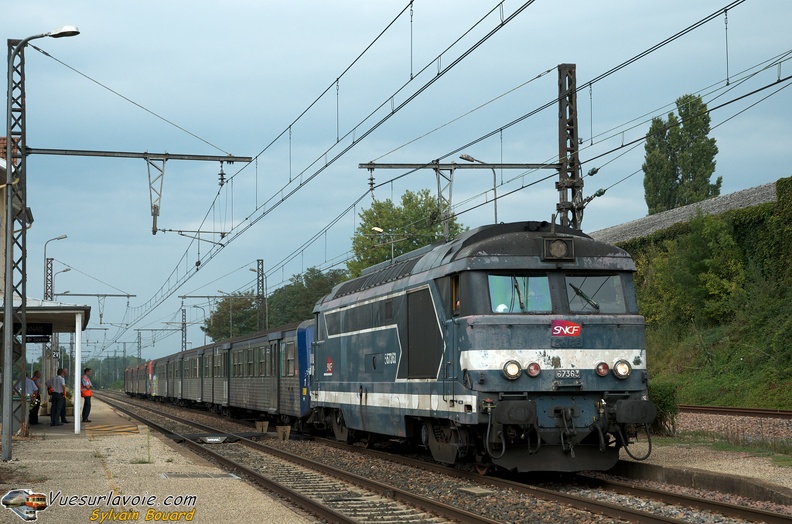 110825_DSC_1341_SNCF_-_BB_67363_-_Vonnas.jpg