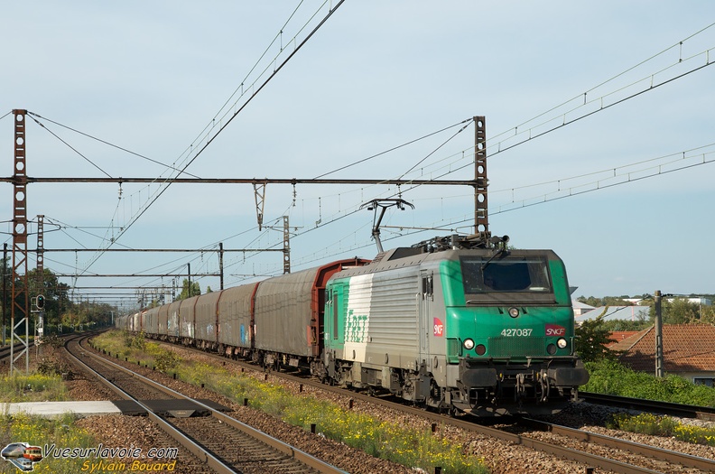 110927_DSC_1607_SNCF_-_BB_27087_-_Cesson.jpg