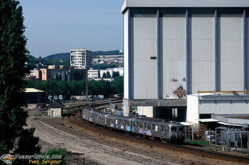 Z5100_3ieme_rail_014.jpg