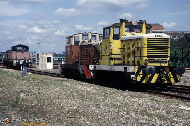 Z5100_3ieme_rail_046.jpg