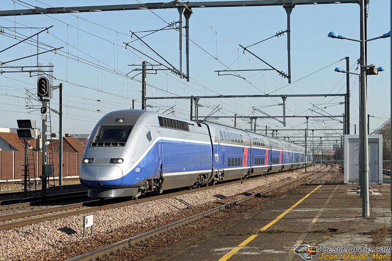 +SNCF_TGV-2NNG-4702_2011-02-07_Chelles-77_VSLV.jpg