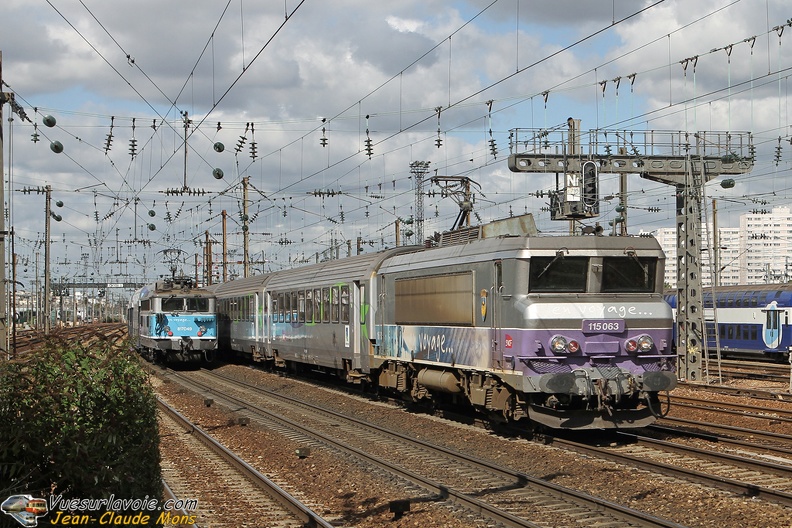 +SNCF_15063_2010-09-17_Pont-Cardinet-75_VSLV.jpg
