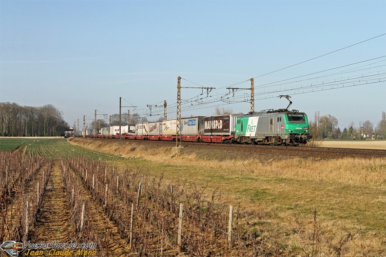 +SNCF_37038_2012-03-15_Vougeot-21_VSLV.jpg