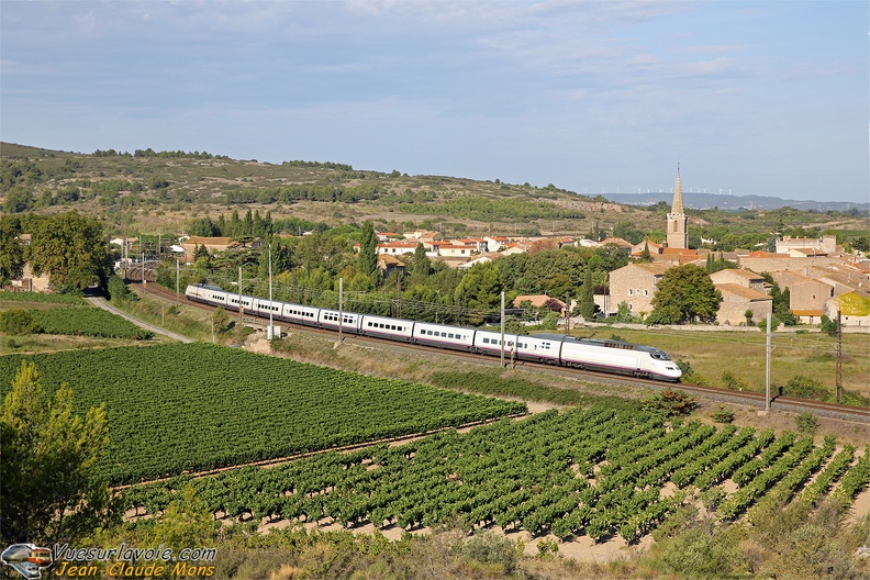 +Renfe_AVE-S100-017_2014-08-21_Névian-11_IDR.jpg