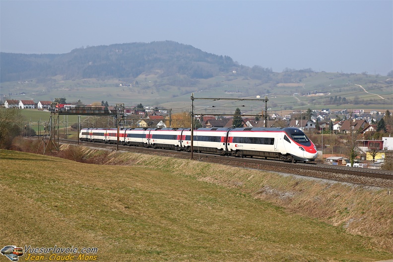 +CFF_ETR610-110_2015-03-14_Fricq-Suisse_IDR.jpg