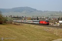 Re 460 049 CFF et InterCity à Fricq