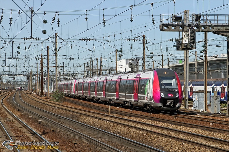 +SNCF_Z50247-248-UM_2015-04-14_Pont-Cardinet_IDR.jpg