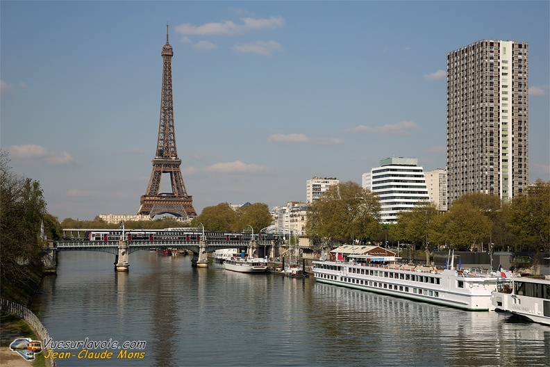 +SNCF_Z20500-UM_2023-04-21_Paris-75_VSLV.jpg