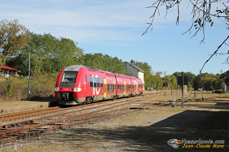 +SNCF_B81820-819_2023-10-01_Gramat-46_VSLV.jpg