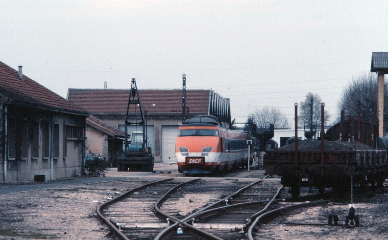 fsncf100419798villeneuvua3.jpg