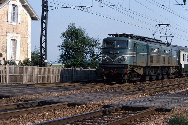 fsncf28051978combslavilmr3.jpg