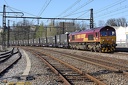 Class 66210 et Train Ford à Gourdon (4102 visits) La Class 66210 et la longue rame du "train Ford", qui entrent en gare de Gourdon (46), se dirigent v... Class 66210 et Train Ford à Gourdon