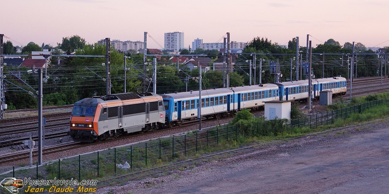 SNCF_26135_2009-06-16_Chelles-77_VSLV.jpg