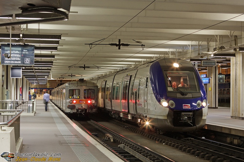 SNCF_Z50007-Z6148_2009-06-03_Paris-Nord_VSLV.jpg