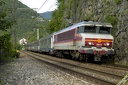 CC6575 et corail (5706 visits) Entrant en gare de St Rambert en Bugey, en provenance de Modane et à destination de Lyon Perrache. CC6575 et corail