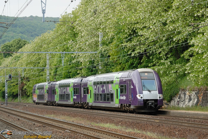 100520_DSC_1844_SNCF_-_Z_24577_-_Couzon.jpg
