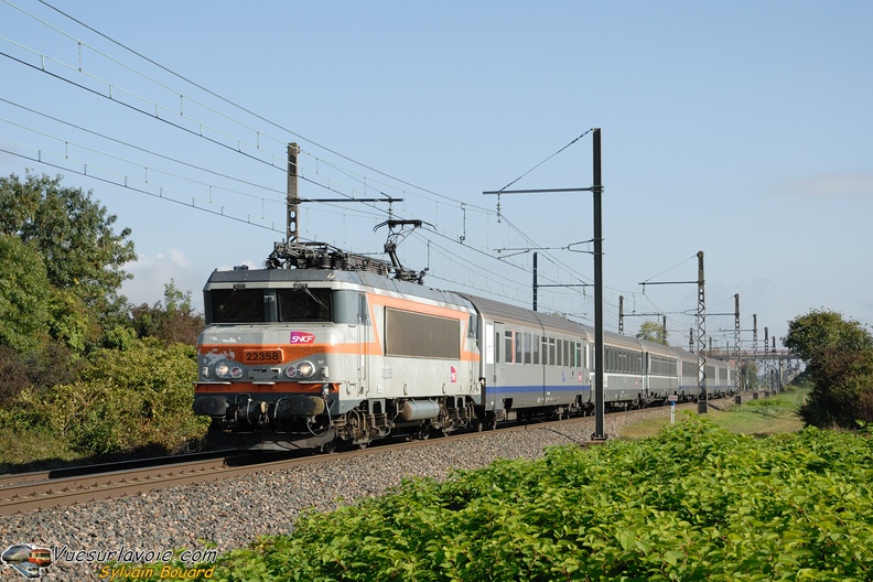 101001_DSC_2734_SNCF_-_BB_22358_-_Meursault.jpg