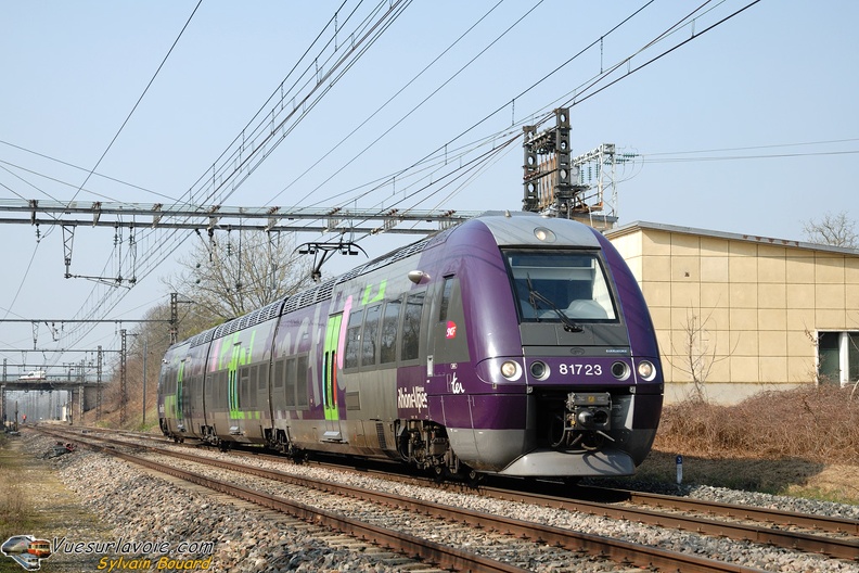 110307_DSC_3353_SNCF_-_B_81723_-_Vonnas.jpg