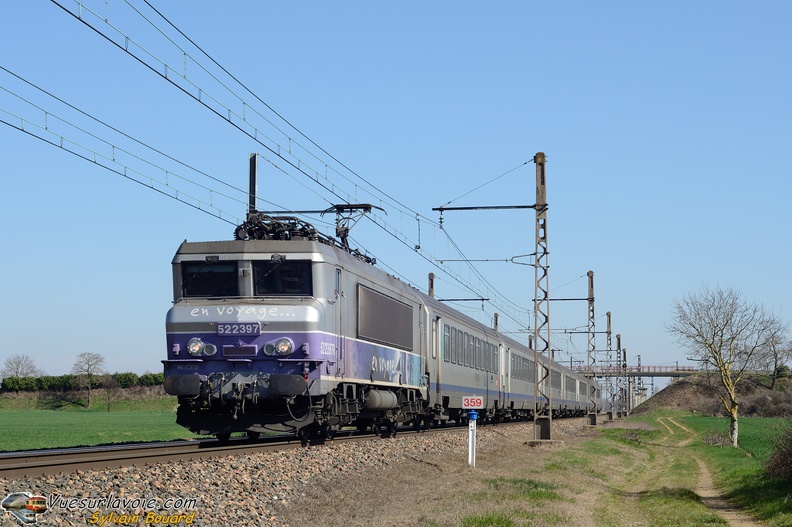 110321_DSC0142_SNCF_-_BB_22397_-_Meursault.jpg