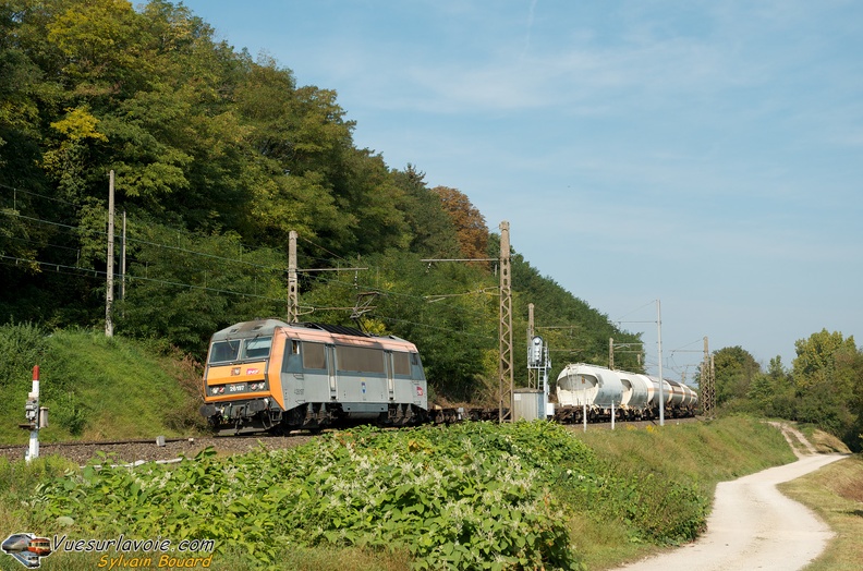 110926_DSC_1556_SNCF_-_BB_26197_-_Les_Villars.jpg